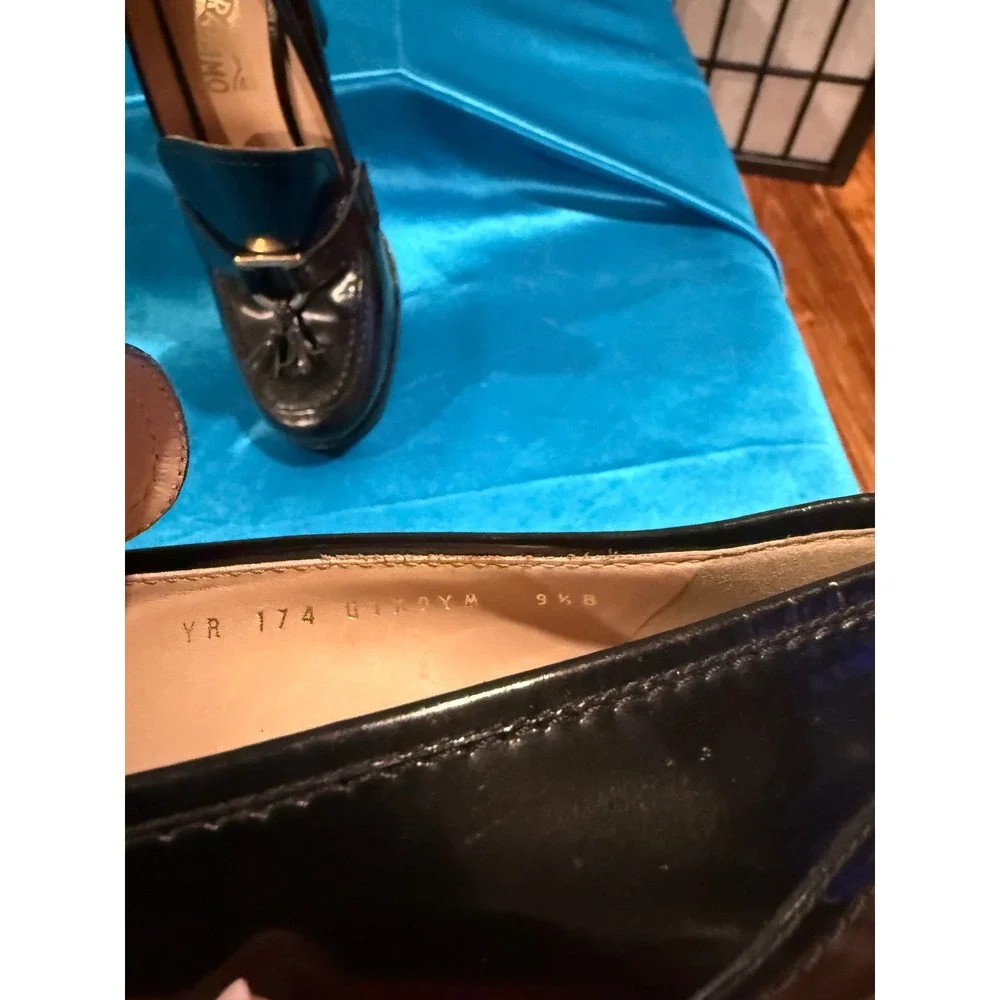 Salvatore Ferragamo Black Patent Leather Tassel Loafer Pumps 9.5B Made in Italy